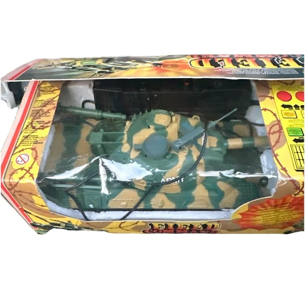 New Echo Field Command Army Tank Toy Vintage 1985 Battery Remote Control RARE